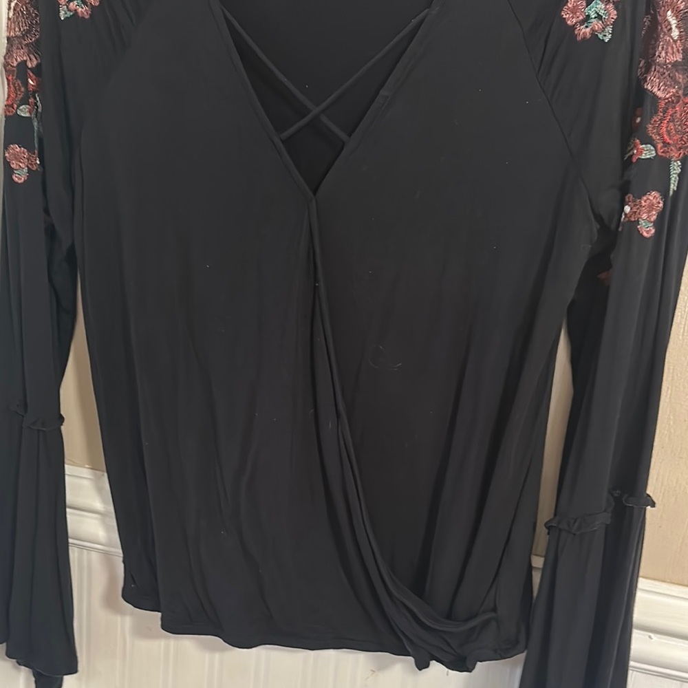 American Eagle Outfitters Black Wrap Blouse 3/4 Sleeve - Picture 5 of 15